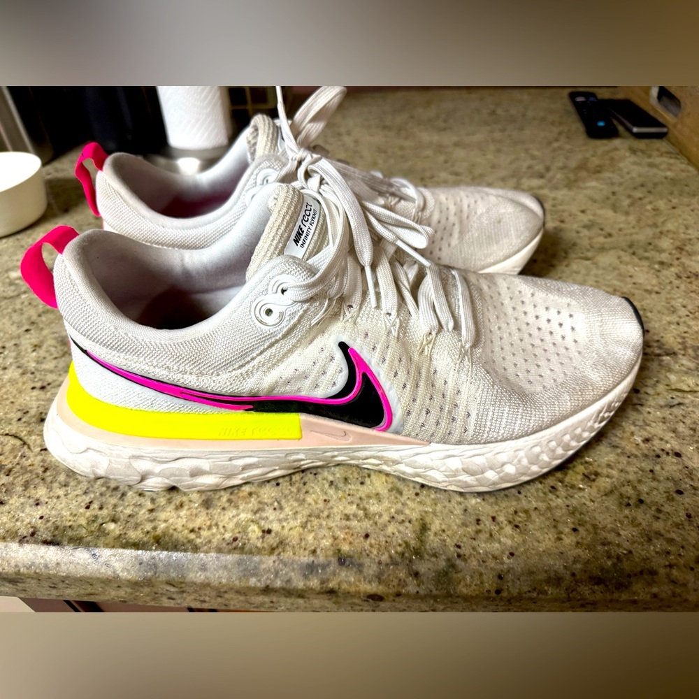 Nike React Infinity Flyknit Men’s Running Shoes Size 13